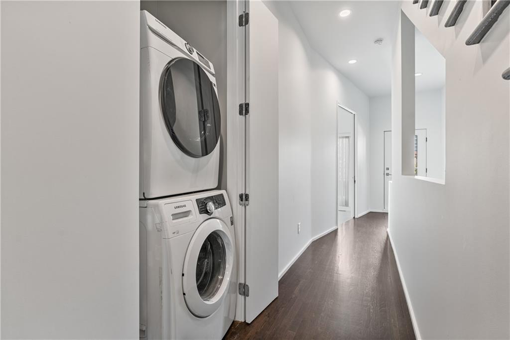 975 Piedmont Avenue NE 2