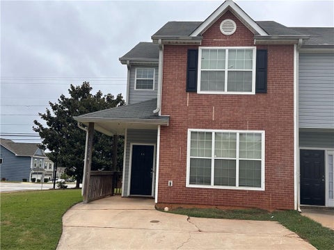 Townhouse For Sale - 11326 Kayla Drive<br/> Clayton County, Hampton, GA 30228