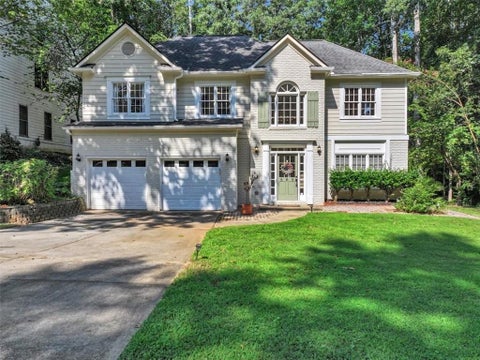 Homes For Sale - 565 Fortune Ridge Road<br/> Stone Mountain, GA 30087