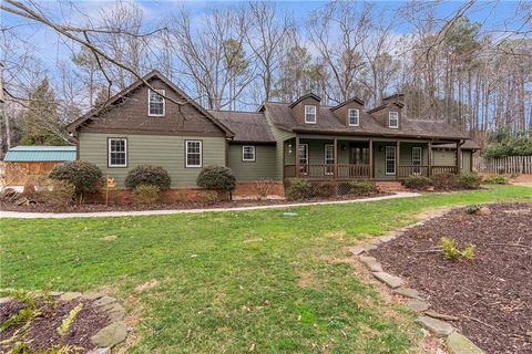 460 Oakleaf Trail Suwanee GA 30024