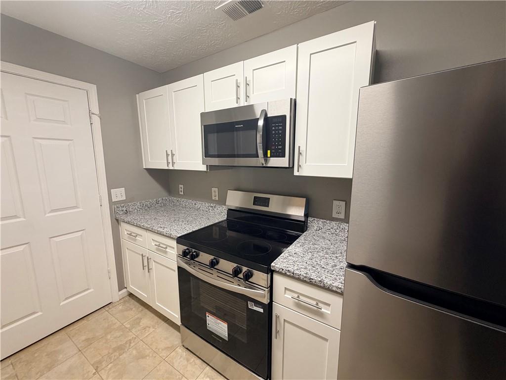 13104 Fairington Ridge