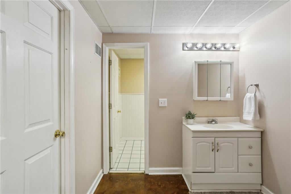 5100 Sunset Maple Trail, Lilburn, Georgia image 36