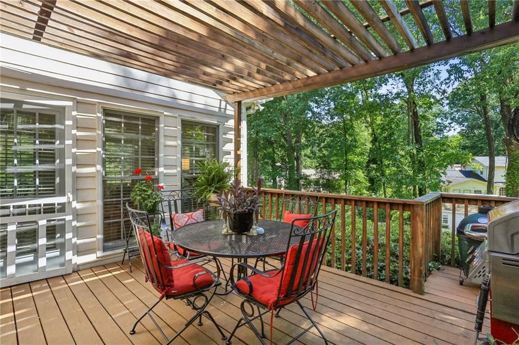 5100 Sunset Maple Trail, Lilburn, Georgia image 18