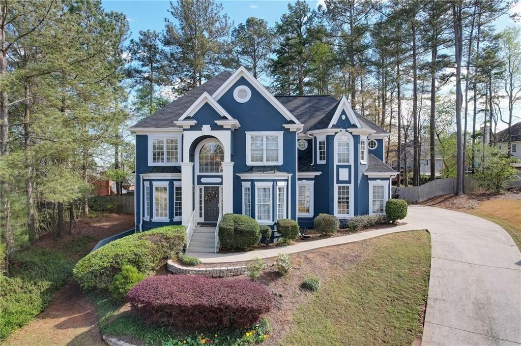 This home is professionally managed by Onyx Realty. TOP RATED SCHOOLS! Conveniently close to shops, groceries, restaurants, major roads, parks - I-85, GA-316, I-985 and others!
Capture the essence of luxury living with this impeccable home, PERCHED majestically atop the hill in a CUL-DE-SAC, in the coveted White Oak Place Community! 4 bed 3 full bath 2 half bath. Step into the grandeur of a two-story entry foyer, adorned with gleaming hardwood floors that extend throughout the main level. Entertain effortlessly in the separate living and dining rooms, or retreat to the open and spacious family room boasting a double-sided gas starter fireplace, ideal for cozy gatherings. Adjacent to this haven, find a tranquil office space perfect for work or study. Experience year-round comfort in the sunroom, featuring skylights and direct access from the family room. The expansive kitchen is a chef's delight, showcasing granite countertops, a breakfast bar, and ample cabinet space, including dual pantries for effortless organization. Retreat to the upper level and discover the serene primary suite, offering dual closets and an OVERSIZE primary bath, featuring separate dual vanities, and a luxurious whirlpool bathtub, creating a spa-like retreat. Generously sized additional bedrooms provide ample closet space, ensuring everyone's comfort. The finished, walk-out basement beckons with two BONUS rooms, offering endless possibilities for a home gym, theater, additional home office or your dream man cave; a full bath, and additional unfinished space that awaits your personal touch or use as additional storage space. Take advantage of the HOA offering a pool, tennis court, and basketball court for endless entertainment options. Don't miss out on this exceptional opportunity to make this your new home.
IN-UNIT WASHER & DRYER FOR YOUR USE! LARGE CLOSET SPACE! PLENTY OF WINDOWS & SUNLIGHT! HUGE BACKYARD! FULLY FENCED! TWO CAR GARAGE! $75 APPLICATION FEE. $150 MOVE-IN/MOVE-OUT ADMIN FEE. SCHEDULE YOUR SHOWING TODAY!