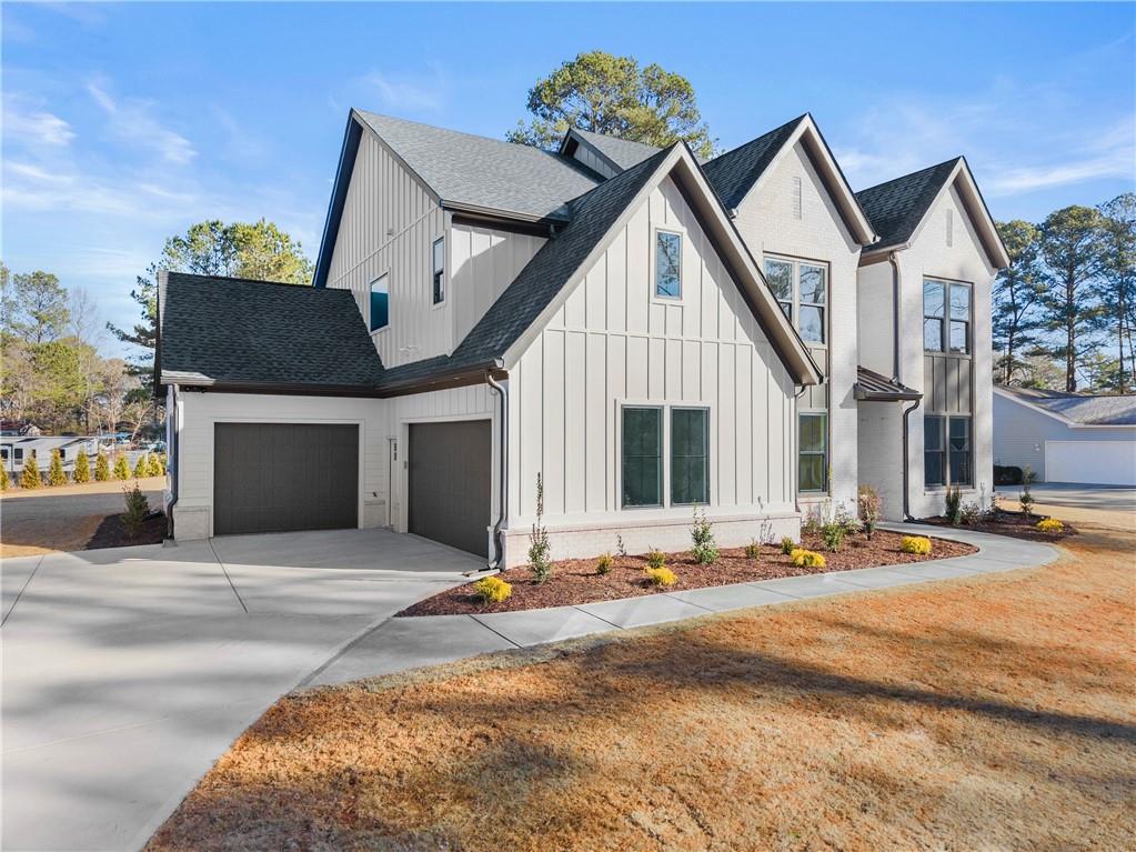 3735 Tamiami Trail
