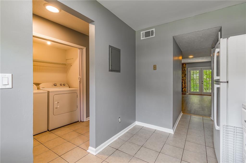 2498 Hidden Cove Court #UNIT D, Gainesville, Georgia image 16
