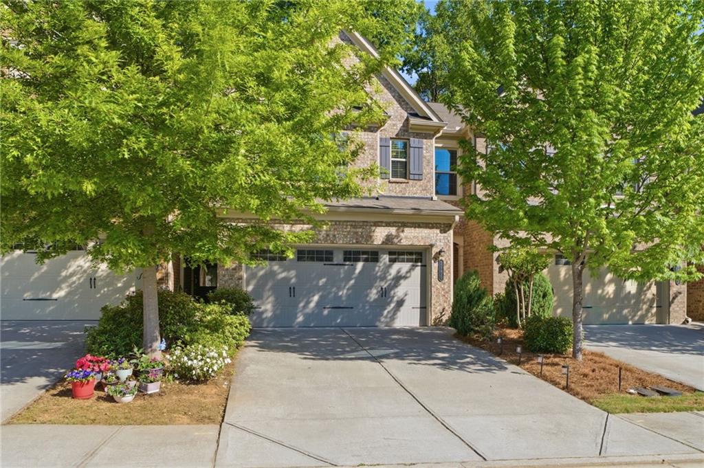 1406 Lanier Vista Drive