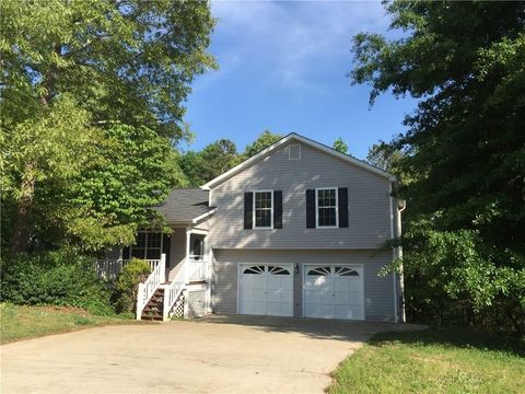 A home in Flowery Branch