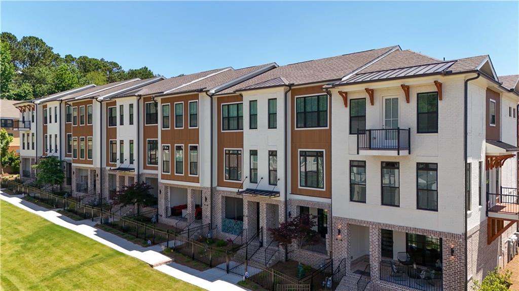 201 Downing Drive 76