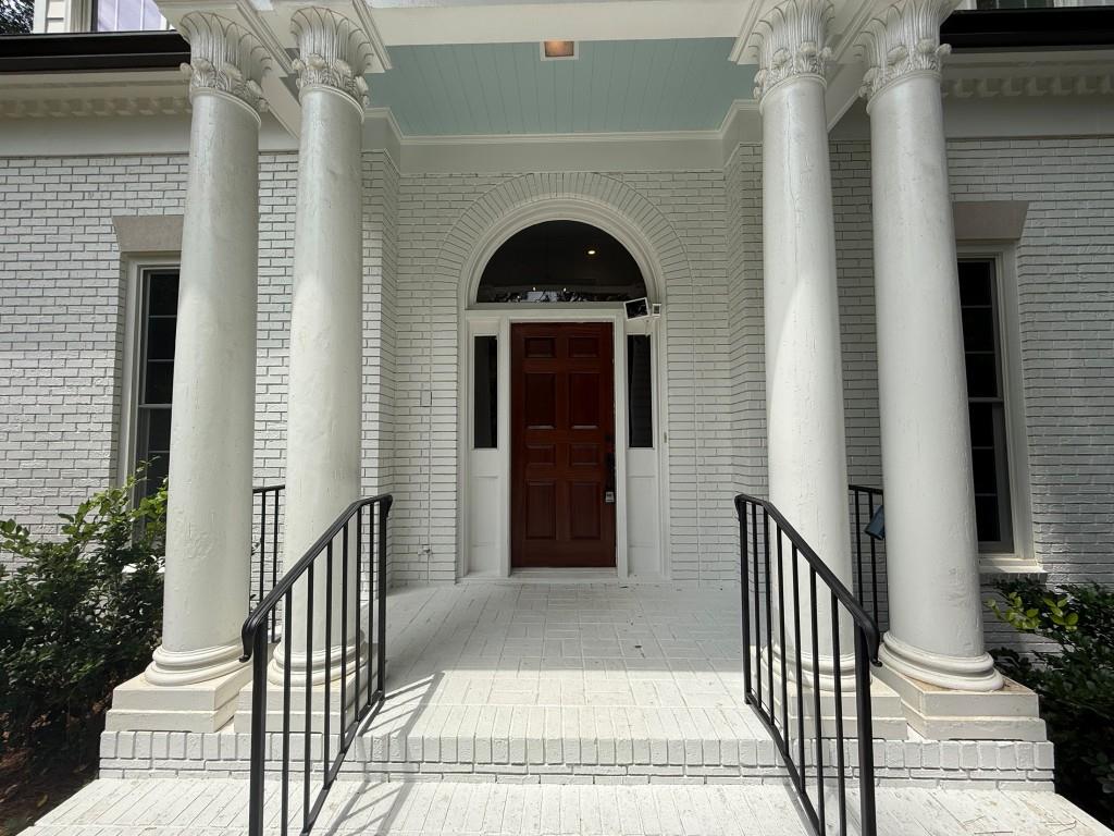 1330 W Wesley Road NW
