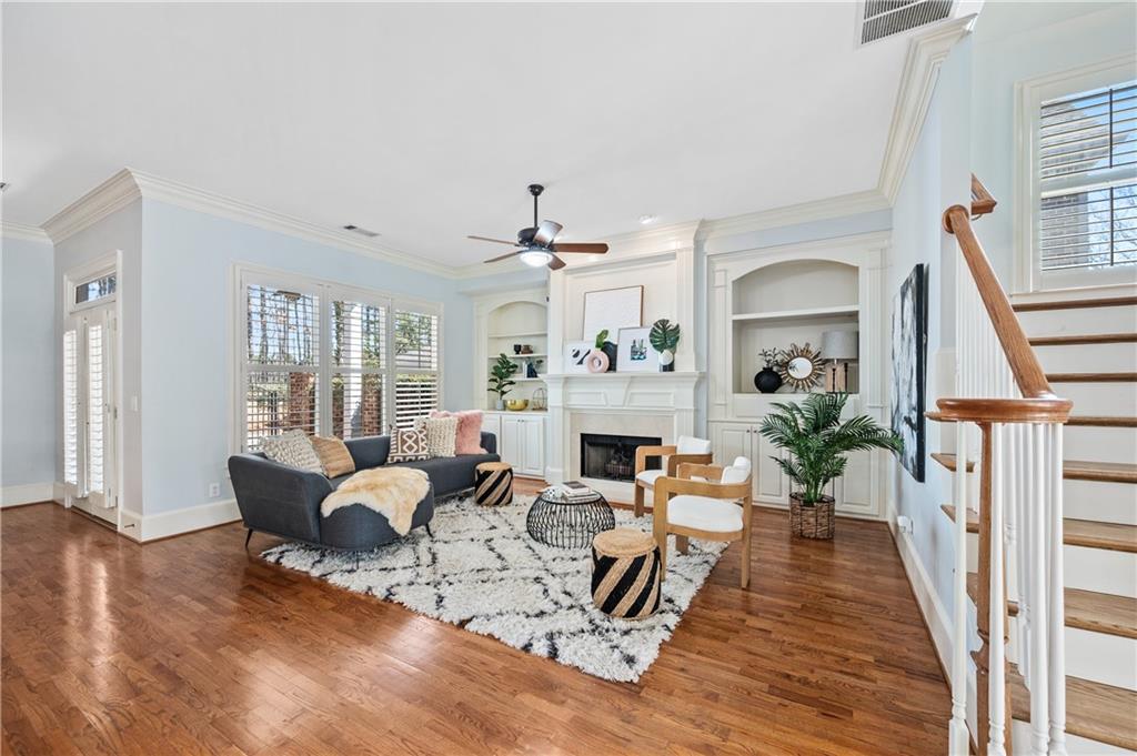 932 Manor Parc Drive