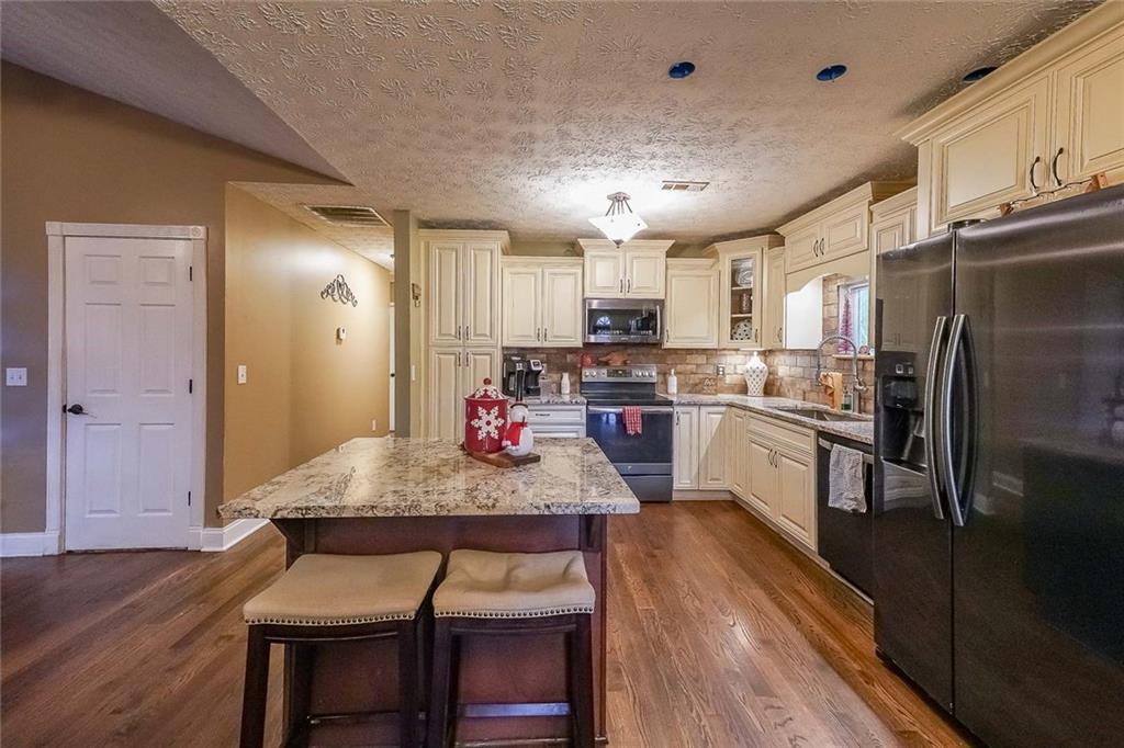 2158 Belcourt Drive, Villa Rica, Georgia image 24