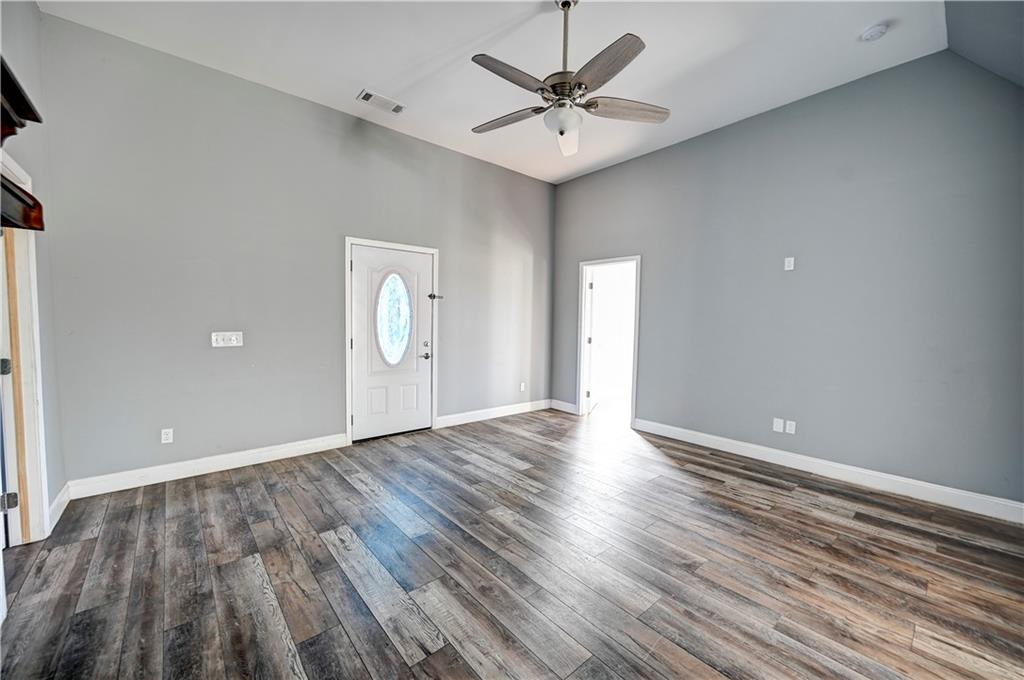 390 Bud Hardy Road, Calhoun, Georgia image 5