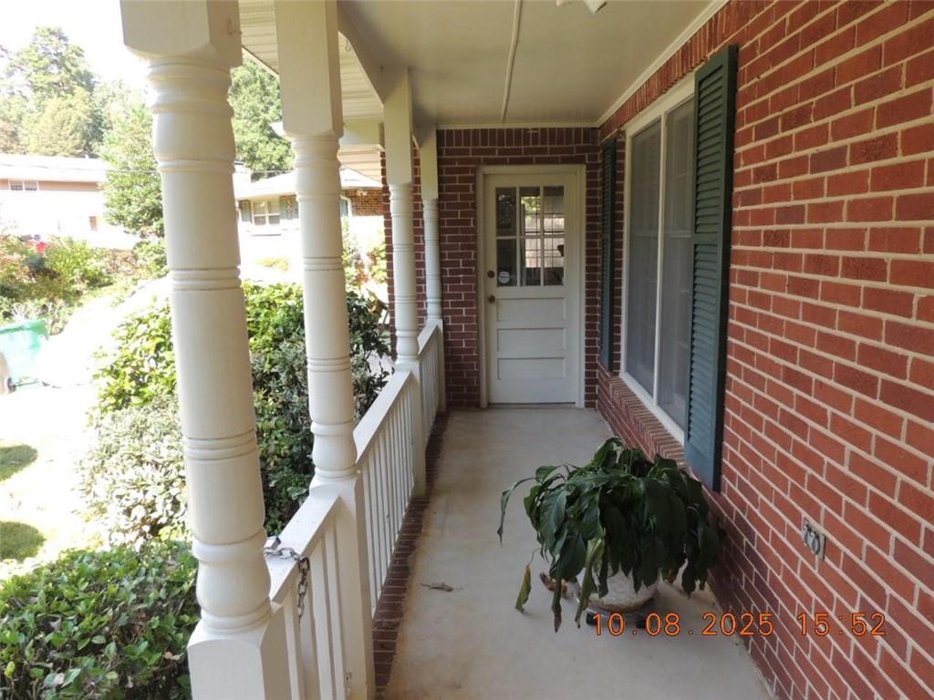 1111 GUNNISON Court
