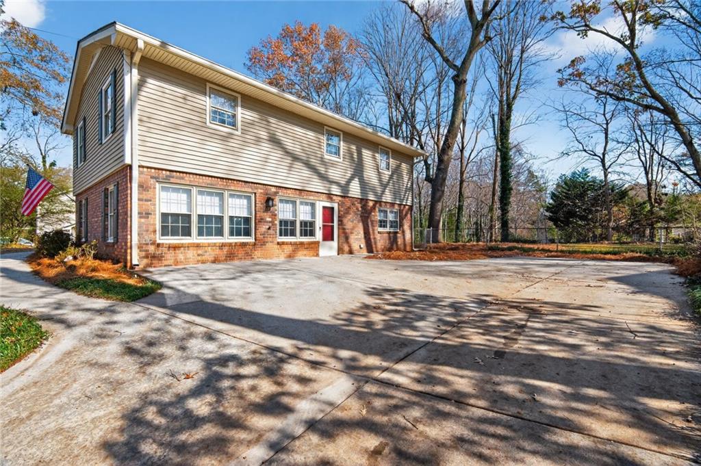 2902 Timberline Road