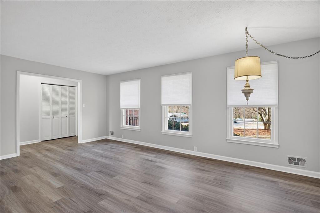 2902 Timberline Road