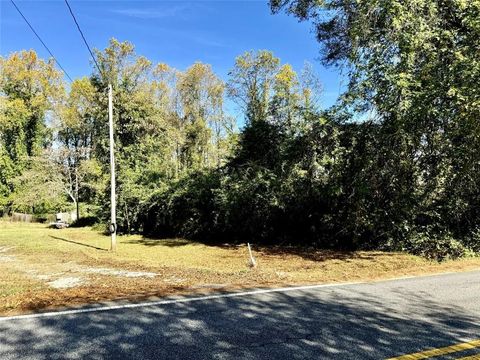 A home in Powder Springs