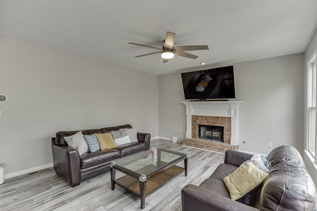 3743 Southland Drive, Buford, Georgia image 16