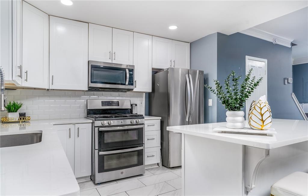 3539 Mount Vernon Circle