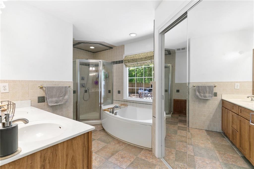 3116 Lakepoint Circle, Acworth, Georgia image 22