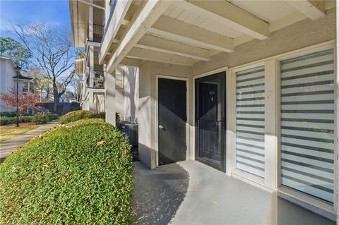 Photo of 1150 Collier Road NW #24K, Atlanta, GA 30318 (MLS # 7710352)