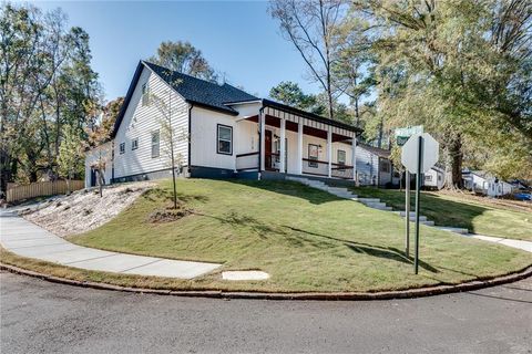 1318 Bluefield Drive SW Atlanta GA 30310