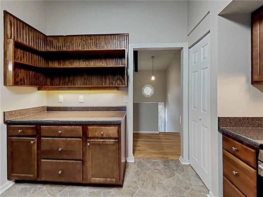 Cross Gate - Residential Lease