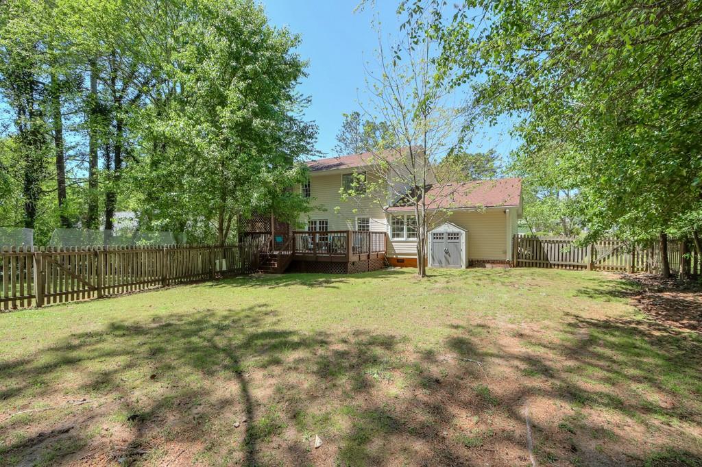 1423 Fairfield Drive, Lilburn, Georgia image 25
