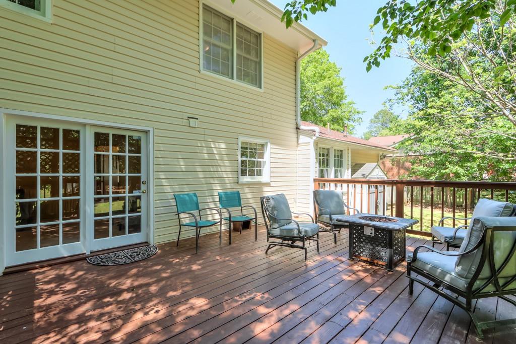 1423 Fairfield Drive, Lilburn, Georgia image 23