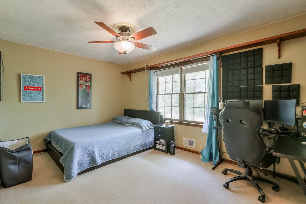 1423 Fairfield Drive, Lilburn, Georgia image 18