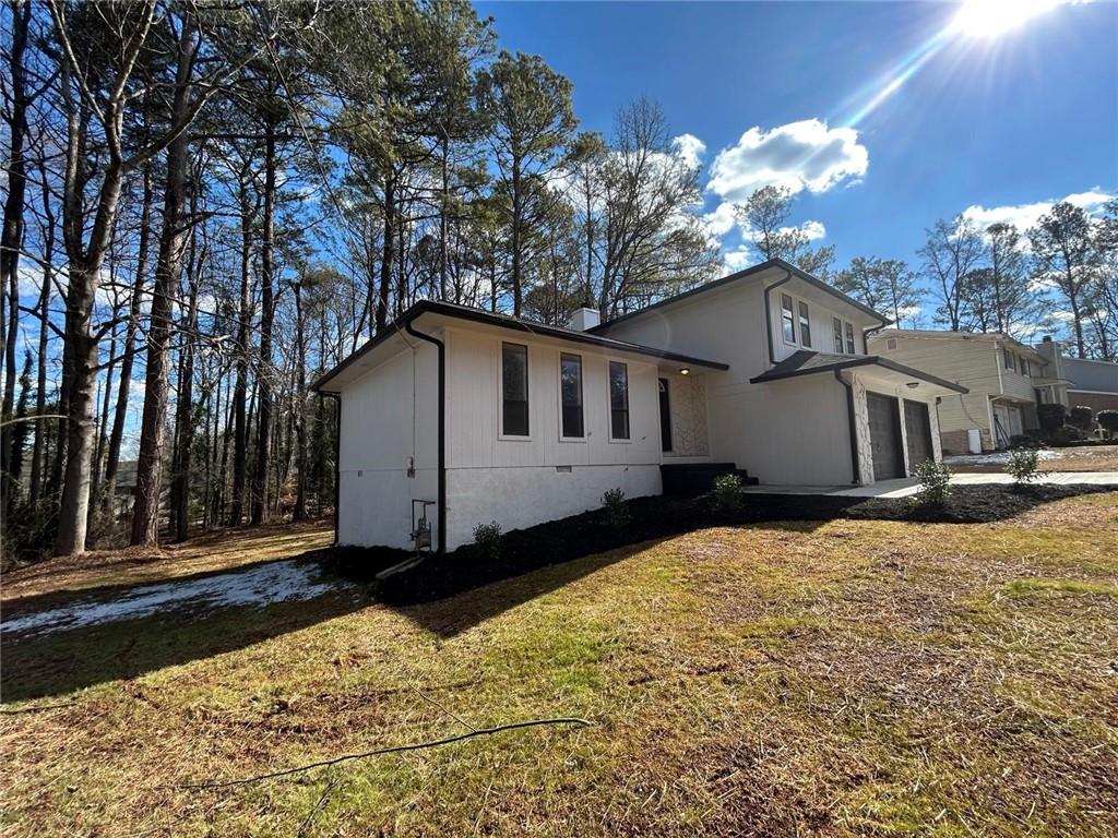 3541 Weathered Wood Drive, Ellenwood, Georgia image 4