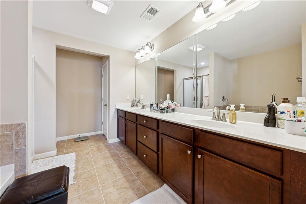 1635 Hampton Oaks Drive, Alpharetta, Georgia image 17