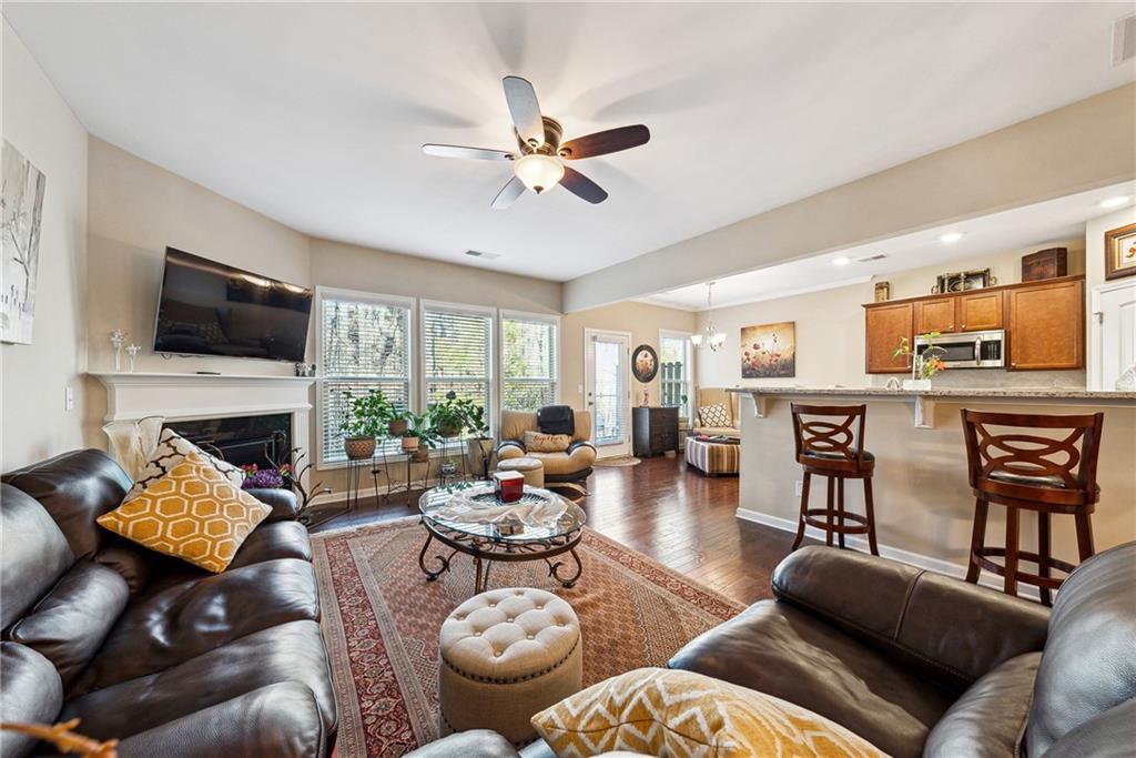 1635 Hampton Oaks Drive, Alpharetta, Georgia image 8