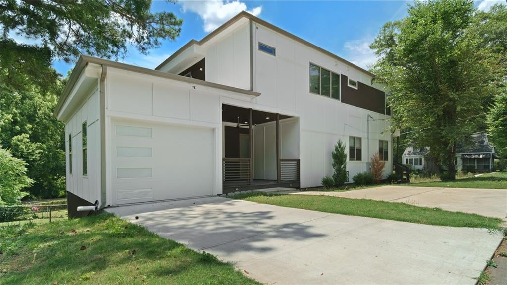 210 Mathewson Place SW