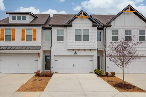 Townhouse For Sale - 74 Cannon Trace Drive<br/> Winder, GA 30680
