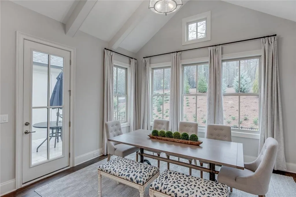 Senoia, Georgia 30276, United States, 3 Bedrooms Bedrooms, ,4 BathroomsBathrooms,Residential,Active,243903