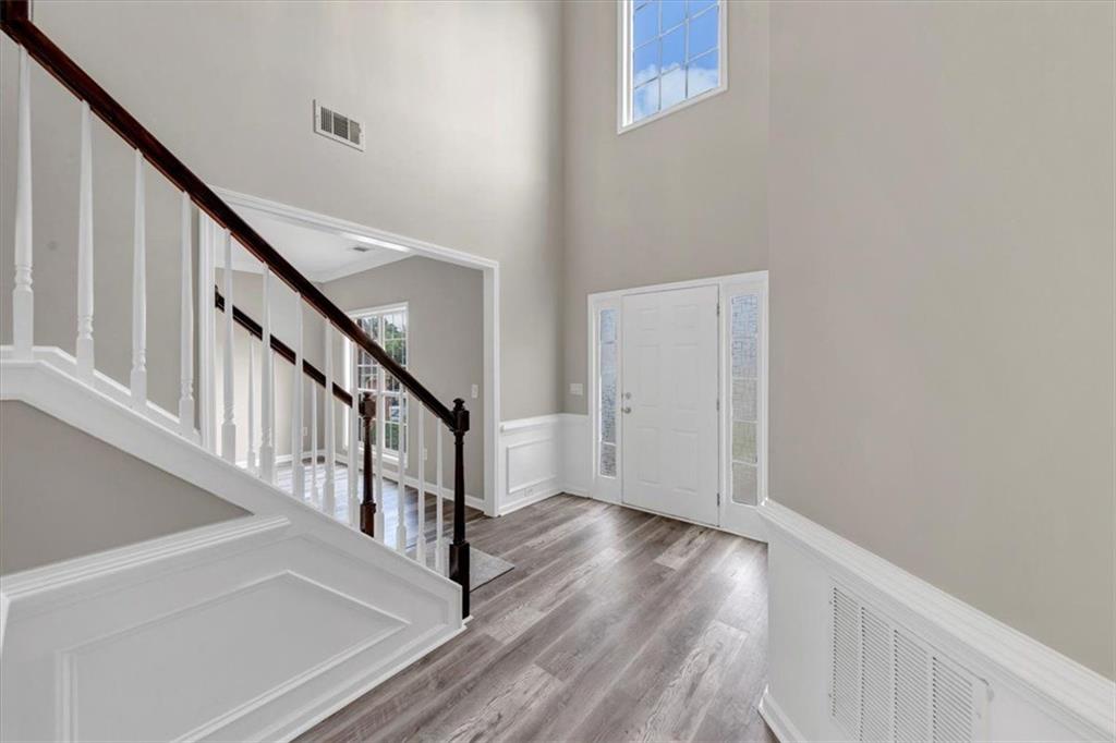 660 Maple Crest Drive