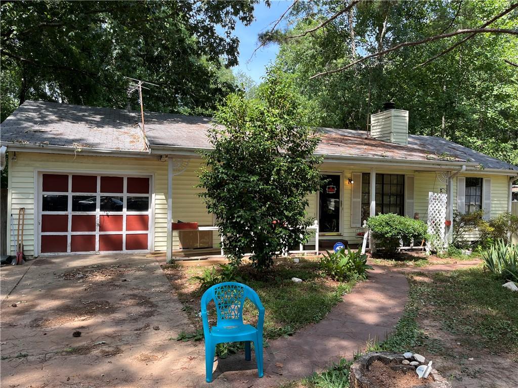 Photo 1 of 26 — 378 E Downing Court, Jonesboro, GA 30238