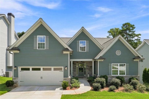 Homes For Sale - 4052 Links Boulevard<br/> Jefferson, GA 30549