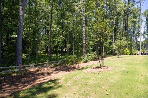 A home in Powder Springs