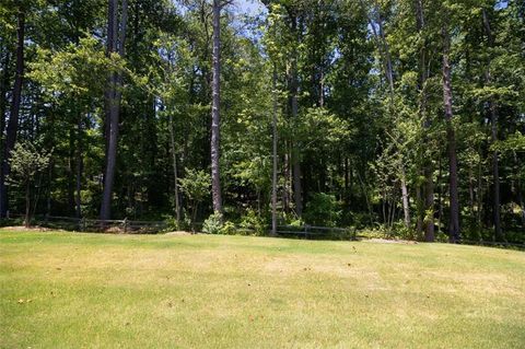 A home in Powder Springs