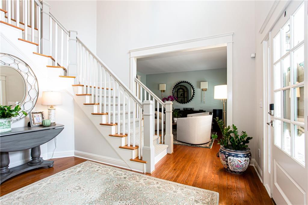 2074 Stone Pointe Drive NW