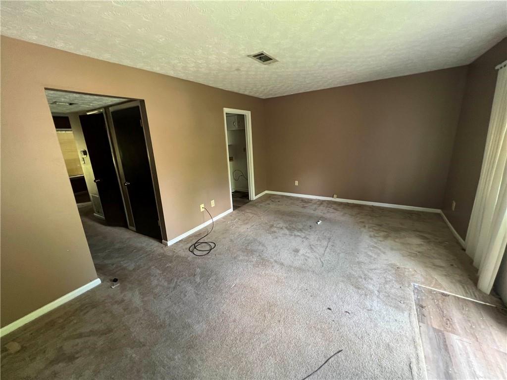 2572 Stratford Lane, Morrow, Georgia image 7