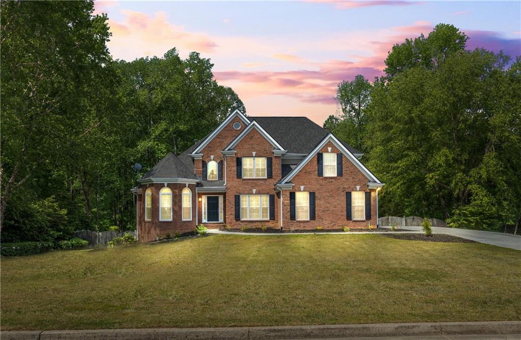 1213 Blue Springs Drive, Loganville, Georgia image 1