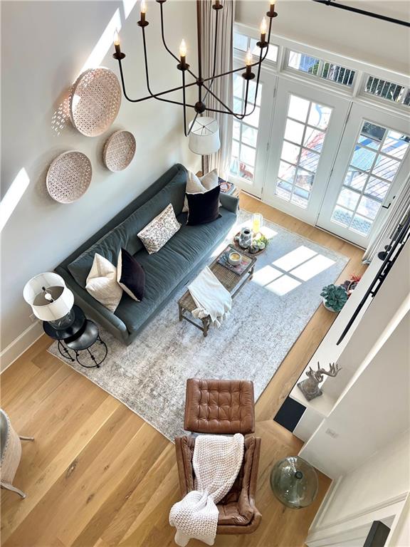 220 Creek View Lane