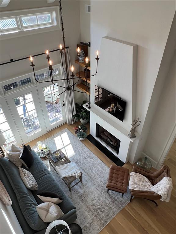 220 Creek View Lane