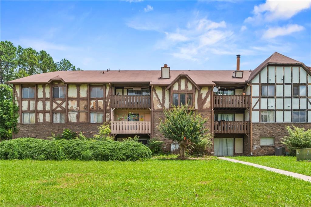 Camelot Club - Residential