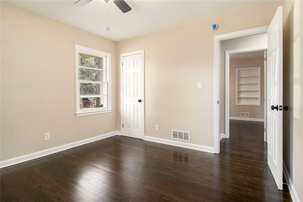1207 Ellington Drive, Morrow, Georgia image 24