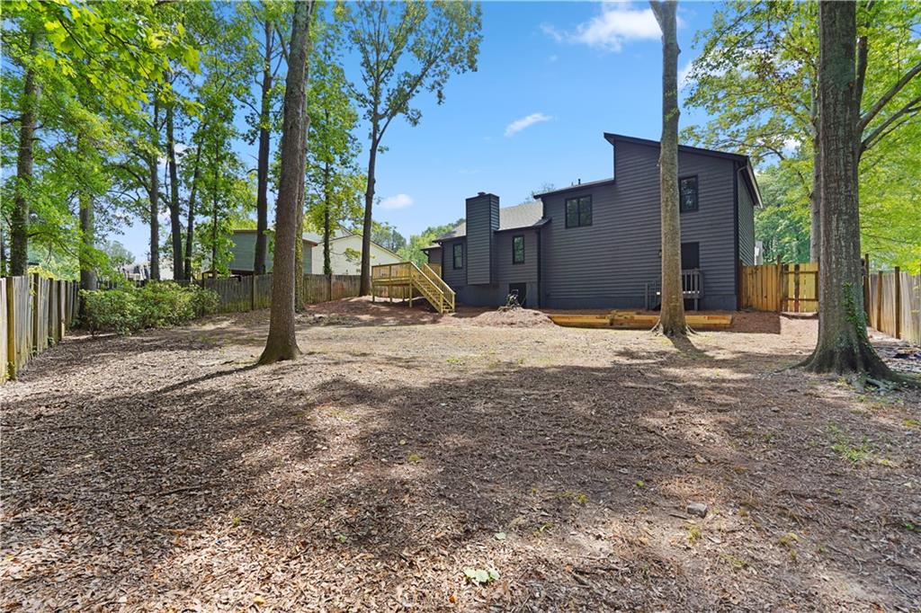 805 Wayside Drive, Lawrenceville, Georgia image 6