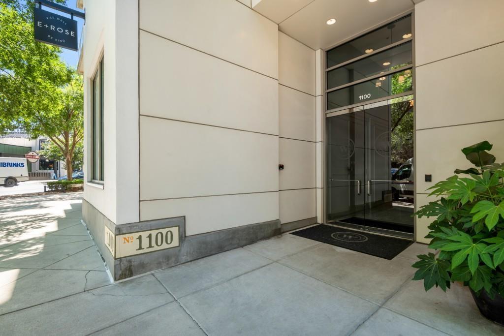1100 Howell Mill Road NW 204